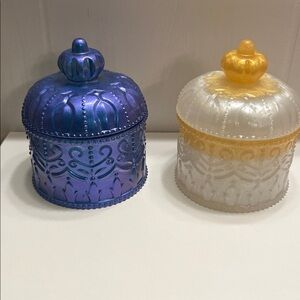 Pick (1) Blue or White/ Gold Decorative Jar
